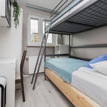 Family Apartment With Balcony In Gdynia By Noclegi Renters エクステリア 写真